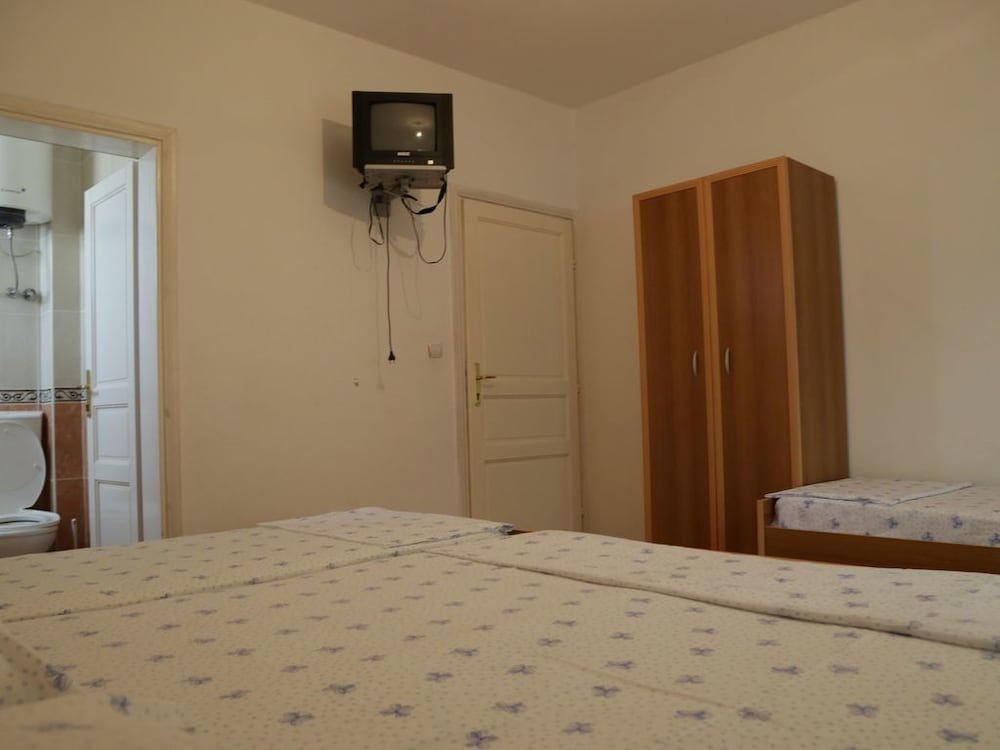 Standard Quadruple Room, Garden View