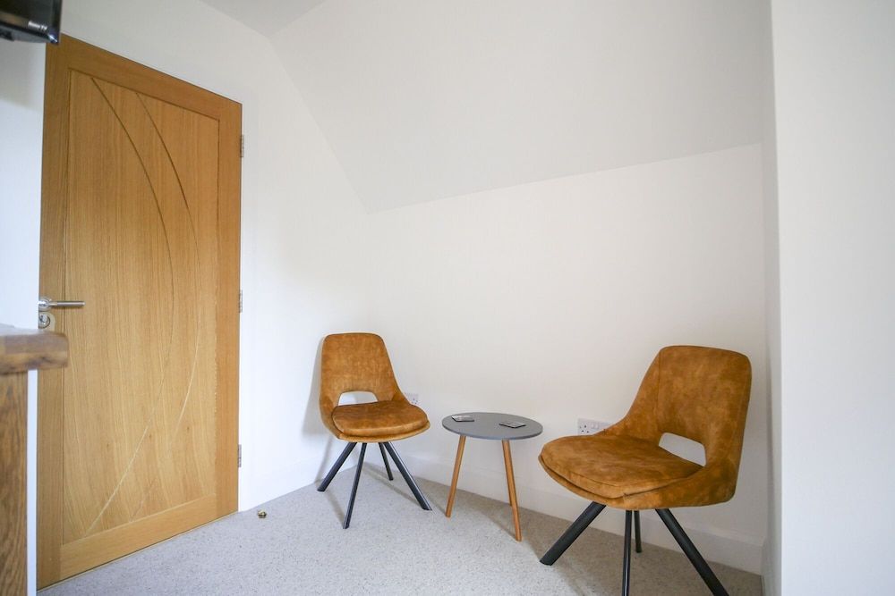 Pinewood Cottage Double Room, Ensuite (Highlands Room) 13