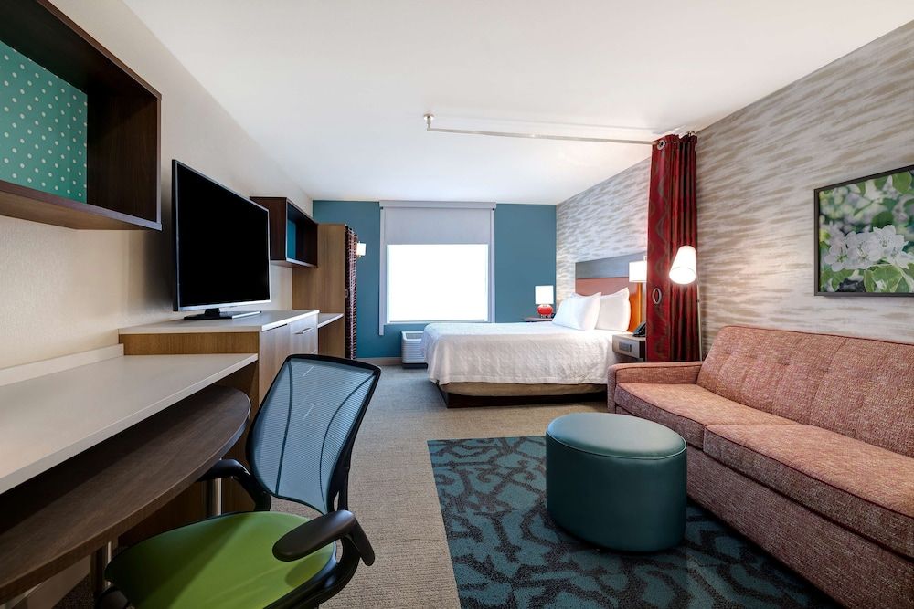 Studio, 1 Queen Bed, Accessible (Hearing)