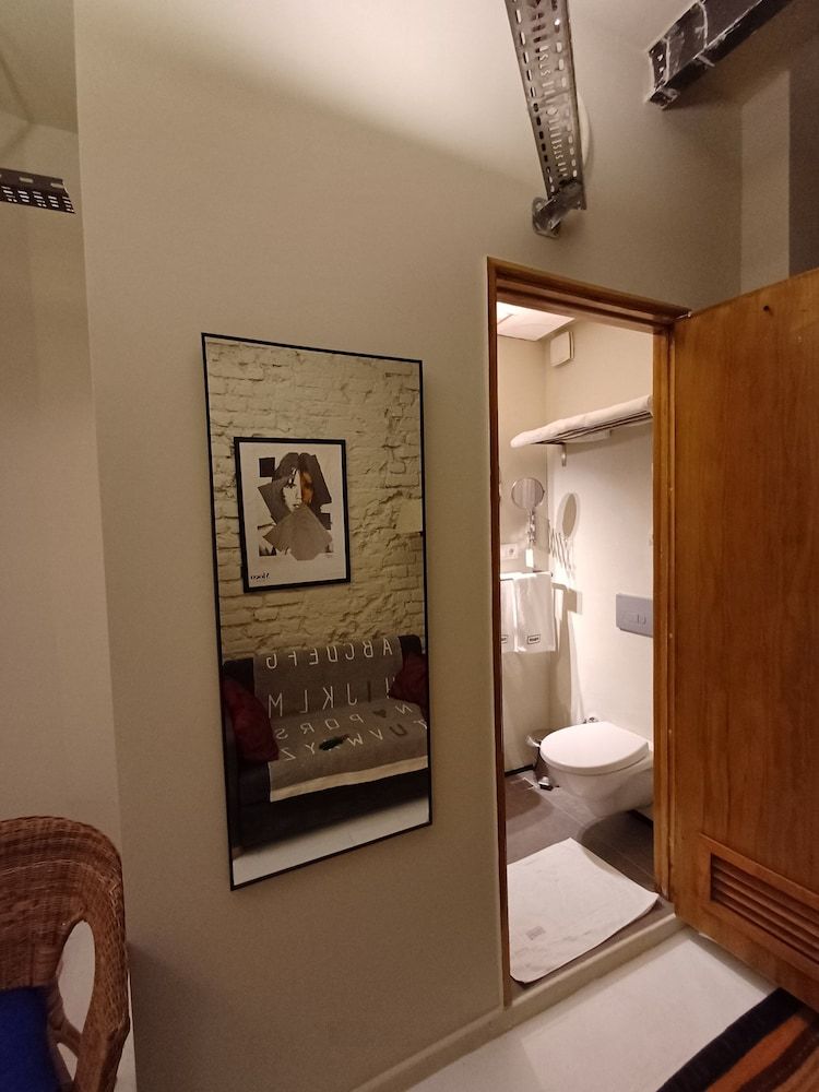 Peradays Corner Room with Brick Wall 5