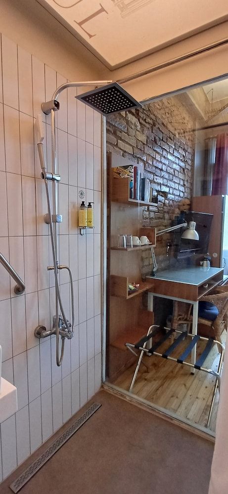 undefined Peradays 9