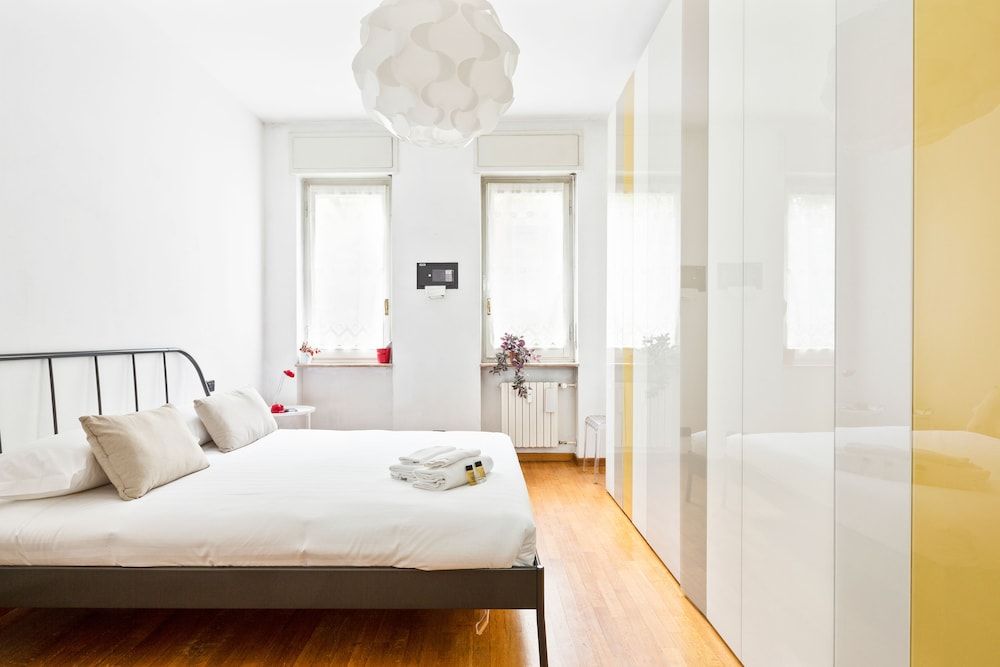 undefined San Siro Stadium Garden Flat 2