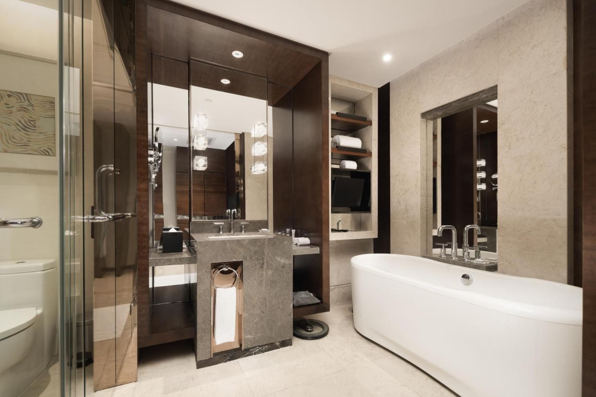 undefined Radisson Blu Plaza Chongqing 9