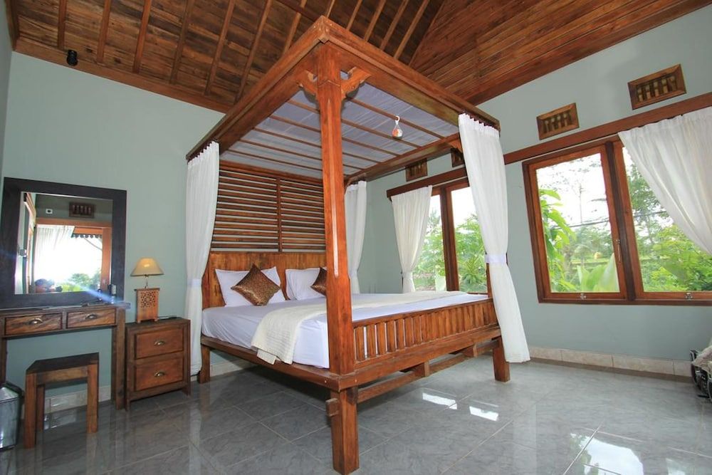 Deluxe Room (Rice Field View)