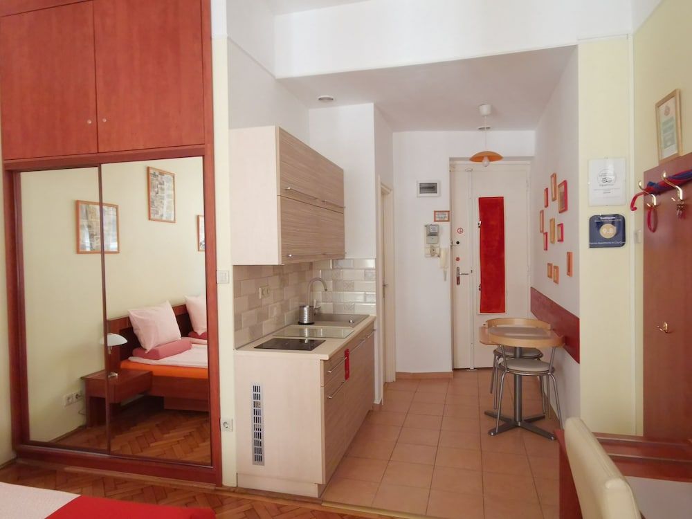 Paprika Apartment Studio Apartment 2 Persons 16