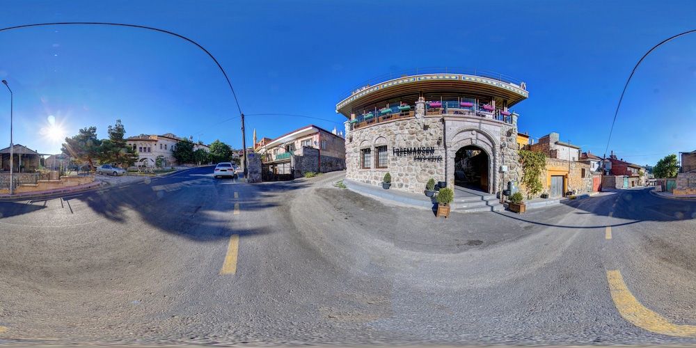 undefined Foremanson Cave Hotel 8