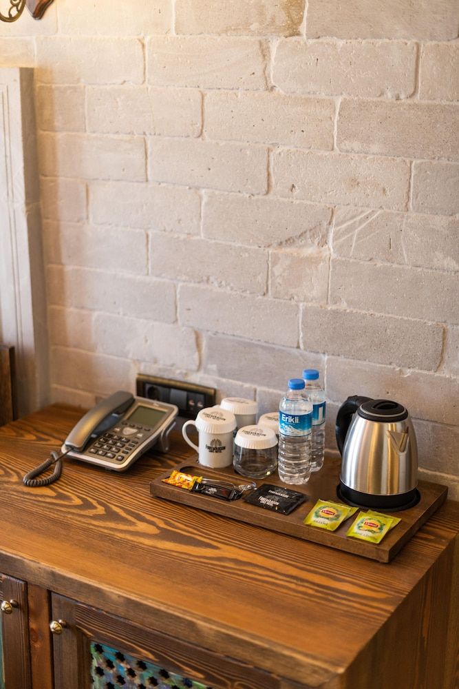 Foremanson Cave Hotel Deluxe Twin Room, Garden View 10