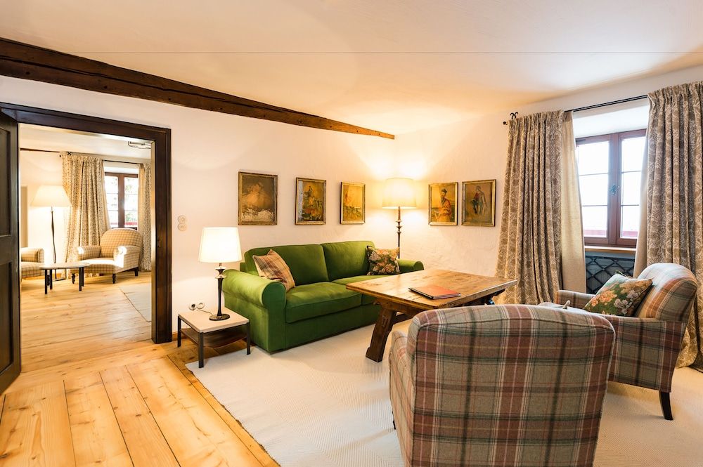 undefined Schloss Prielau Hotel & Restaurants 7