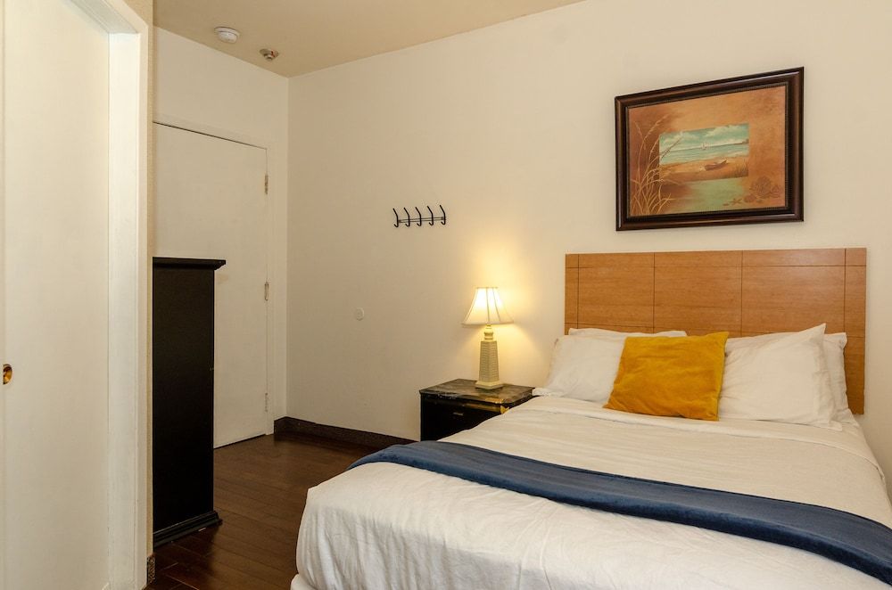 Hotel Dorion Classic Double Room 10