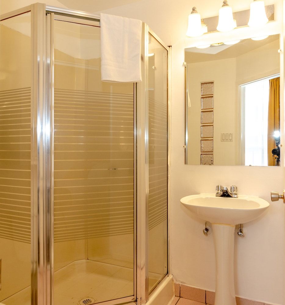 Hotel Dorion Classic Double Room 18