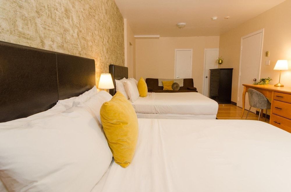 Hotel Dorion Signature Room, 2 Double Beds 4