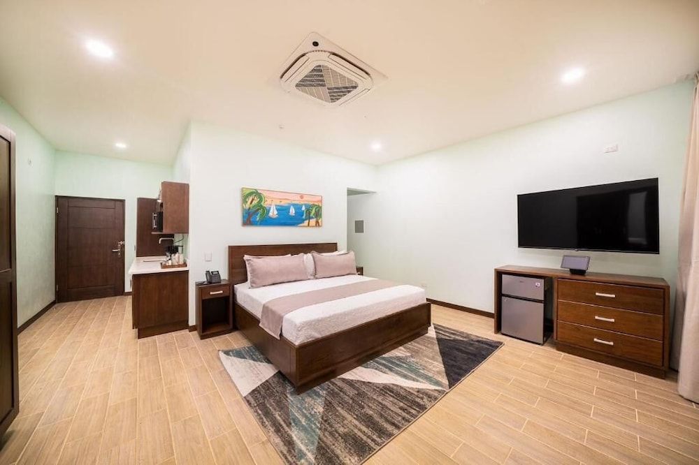 Bungalow, King and Sofa Bed, Beachfront