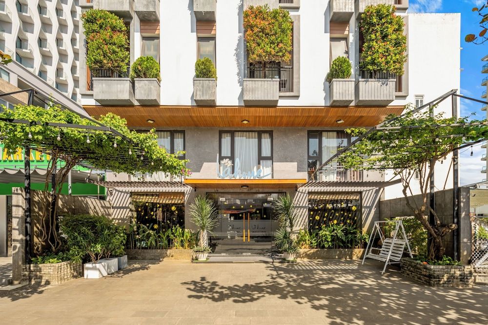 undefined Lahome Boutique Villa and Apartment 4