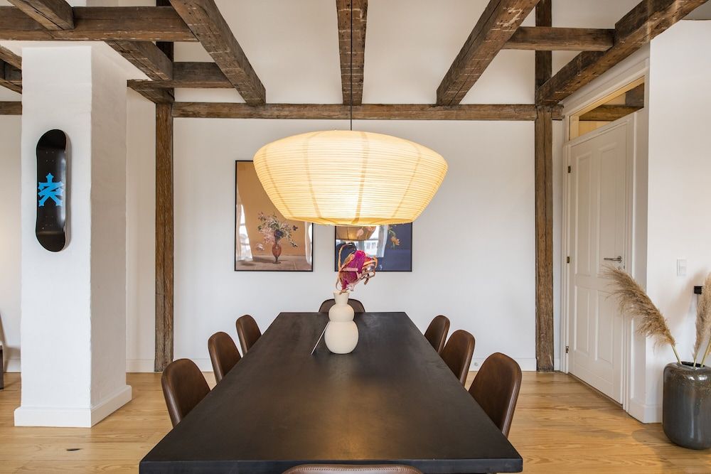 Town Hall Penthouse by Daniel&Jacob’s Superior Penthouse 34