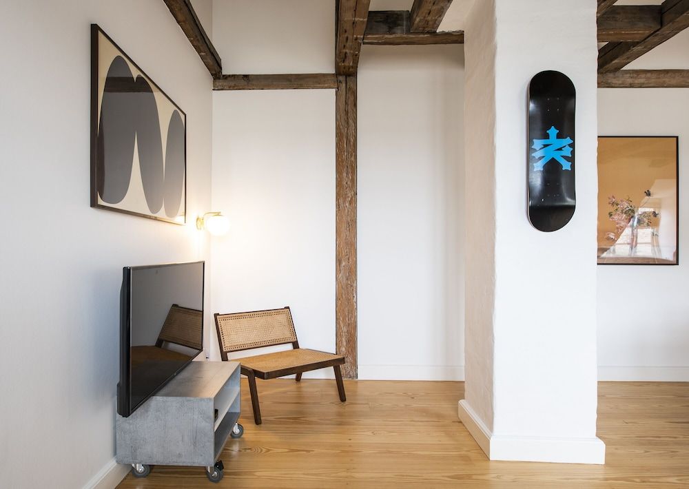 Town Hall Penthouse by Daniel&Jacob’s Superior Penthouse 52