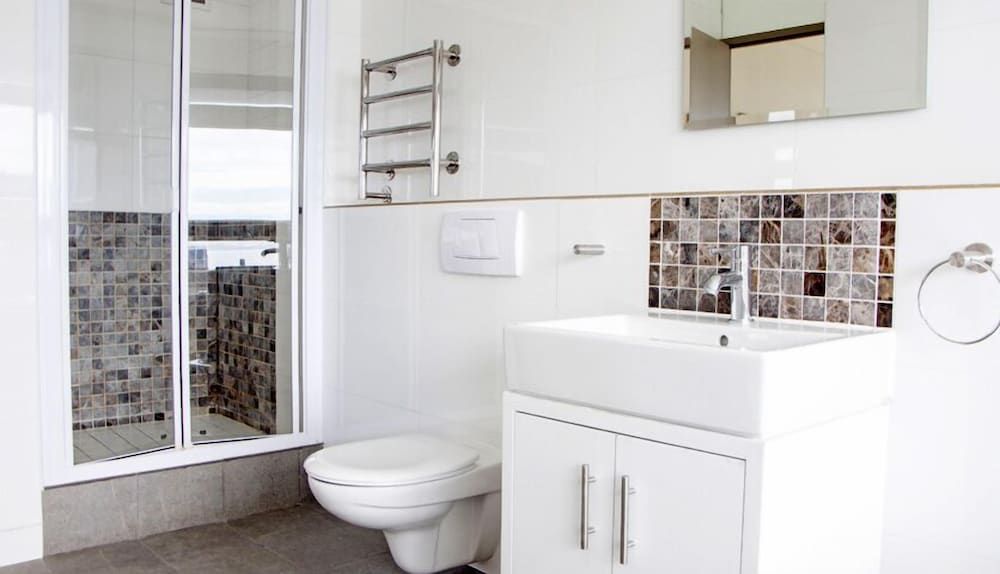 ITC Hospitality Group Penthouse 2 Bedrooms Cartwright s Corner City Penthouse 24