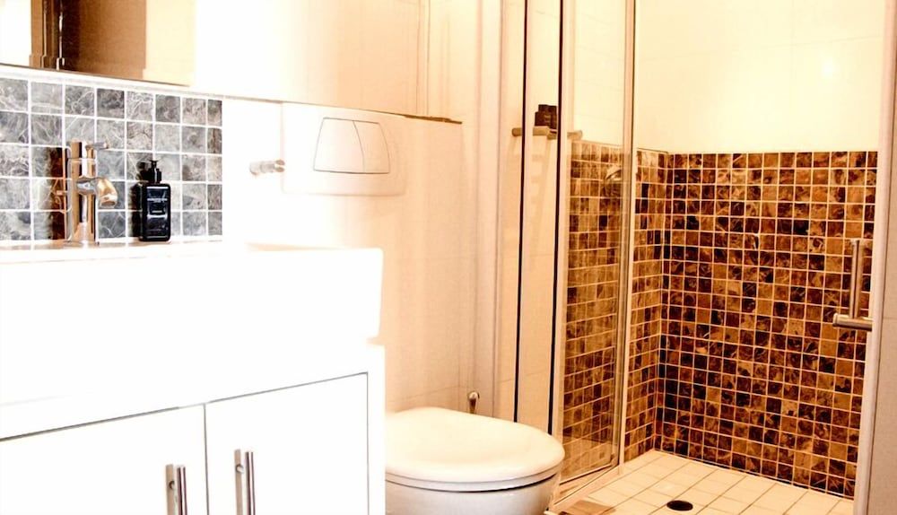 ITC Hospitality Group Penthouse 2 Bedrooms Cartwright s Corner City Penthouse 25