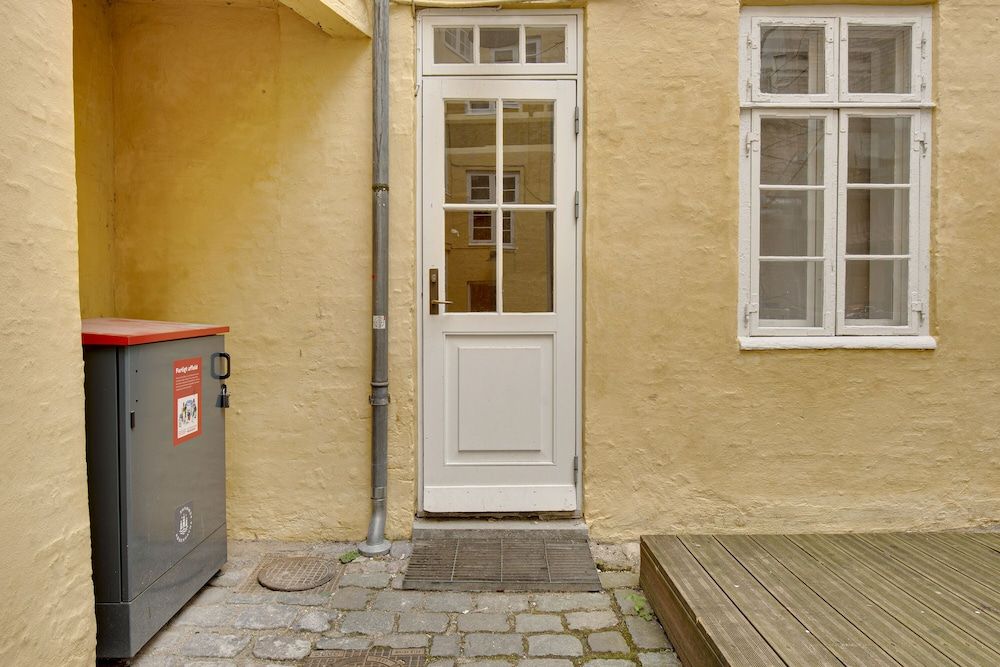 undefined Sanders Central - Cozy 1-bdr Apt in City Center