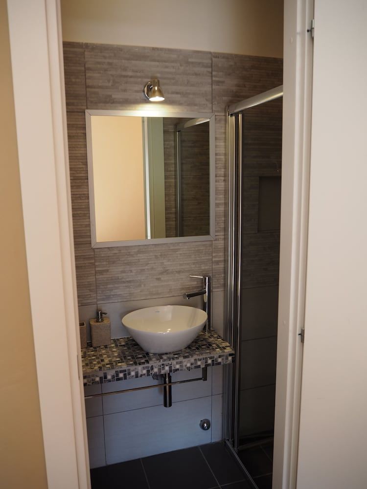 Bed and Breakfast New Morning Deluxe Double Room, Non Smoking, Balcony 13