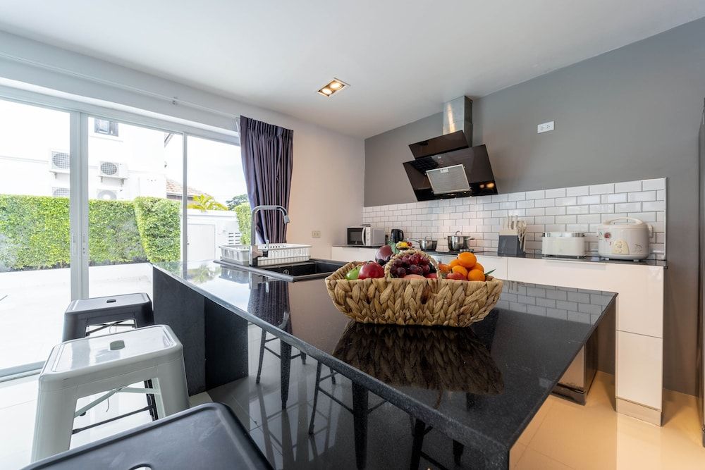 Modern 4 Bedrooms Pool Villa - VY Family Villa 16