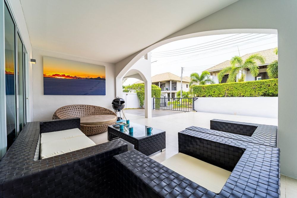 Modern 4 Bedrooms Pool Villa - VY Family Villa 32