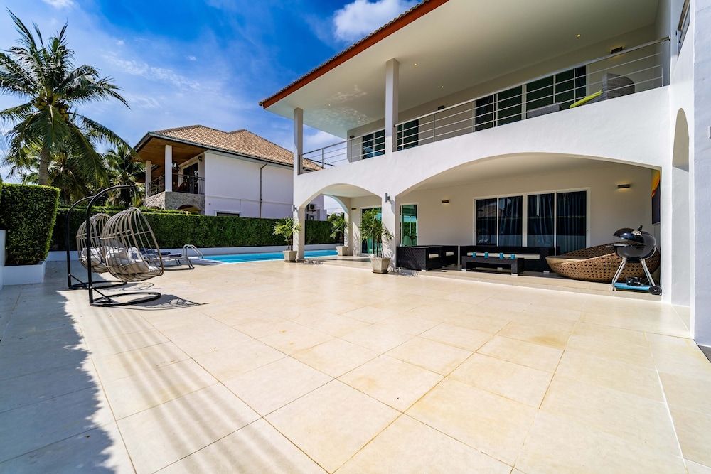 undefined Modern 4 Bedrooms Pool Villa - VY 4