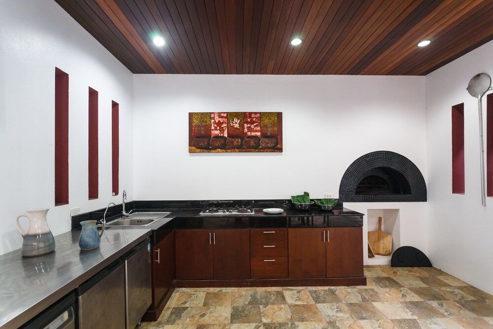 Villa Frangipani by Lofty 5-Bedroom Pool Villa 17