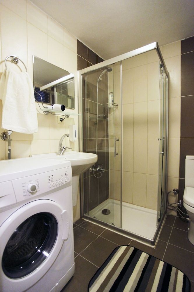 Zebra Hotel Alsancak Deluxe Suite 9