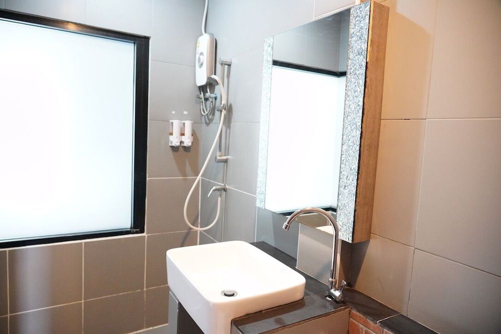 Matini Klong 1 Standard Twin Room 7