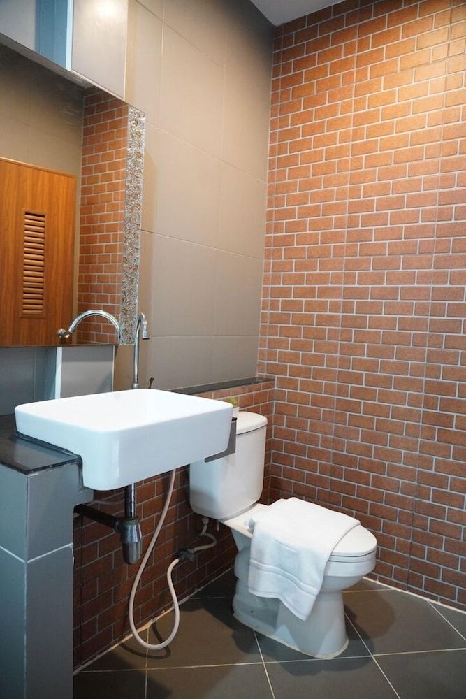 Matini Klong 1 Standard Twin Room 9