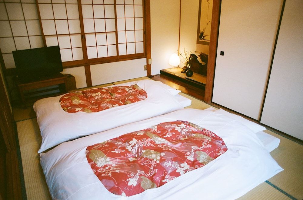 Hakonowa Hot spring inn Japanese Style Room 1 2