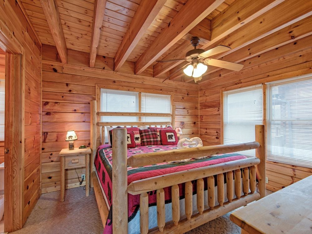 Studio (1 Bedroom)