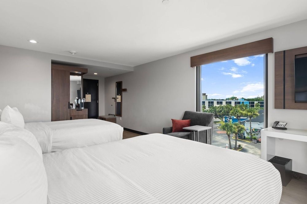 Cambria Hotel Orlando Universal Blvd Standard Room, 2 Queen Beds, Non Smoking 2