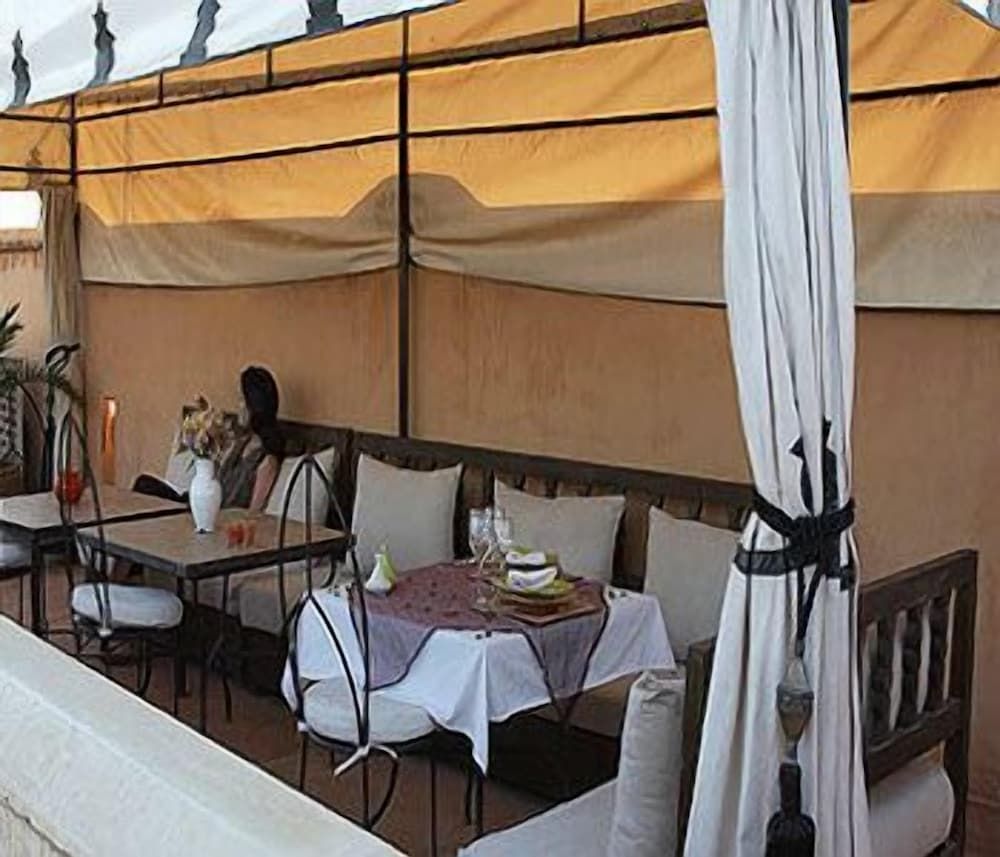 undefined Riad Davia 8