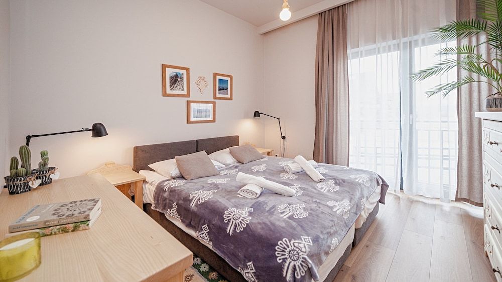 Apartment (A9)
