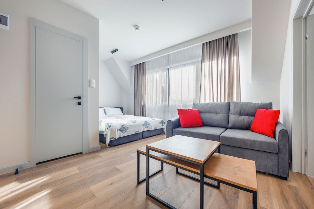 Apartment (A16)