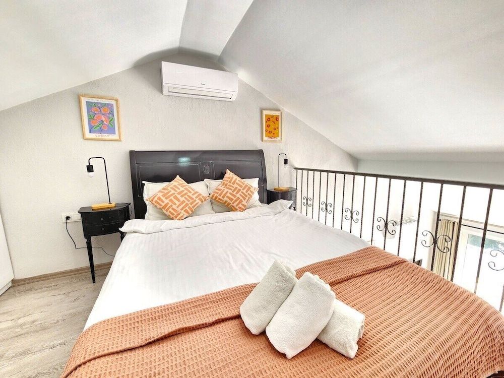 Guney Suites by Villa Safiya House, 2 Bedrooms, Sea View (Guney 4) 5