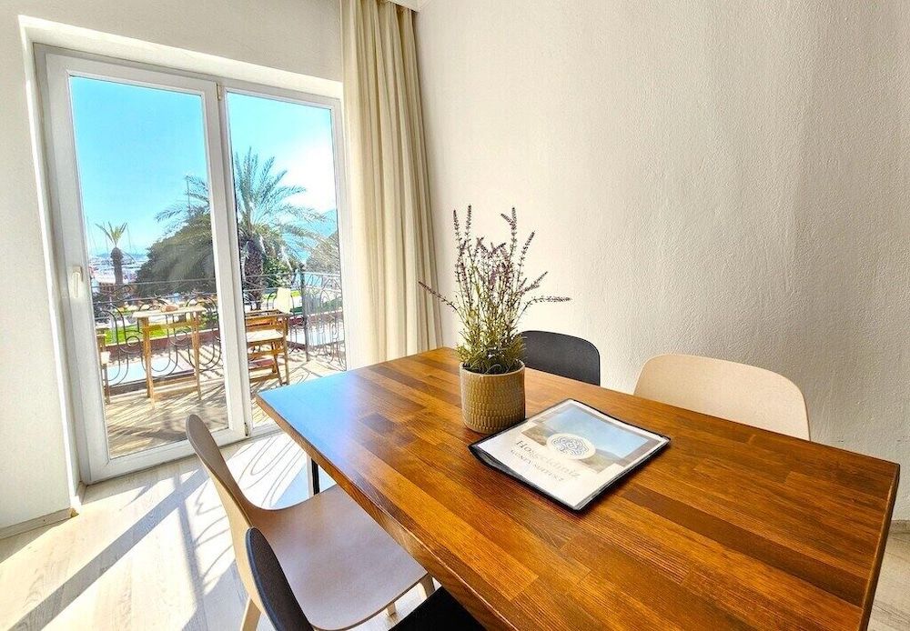 undefined Guney Suites by Villa Safiya