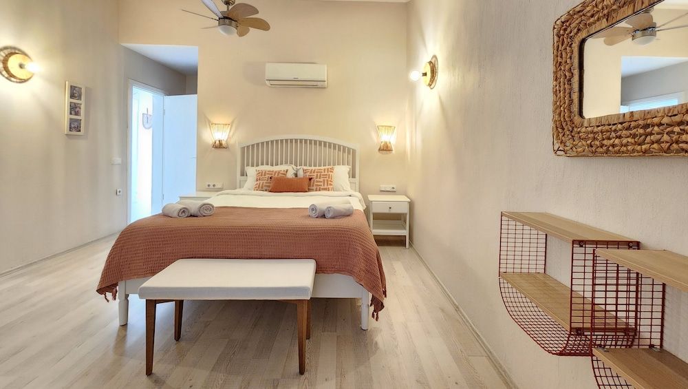 Guney Suites by Villa Safiya House, 2 Bedrooms, Sea View (Guney 6) 2