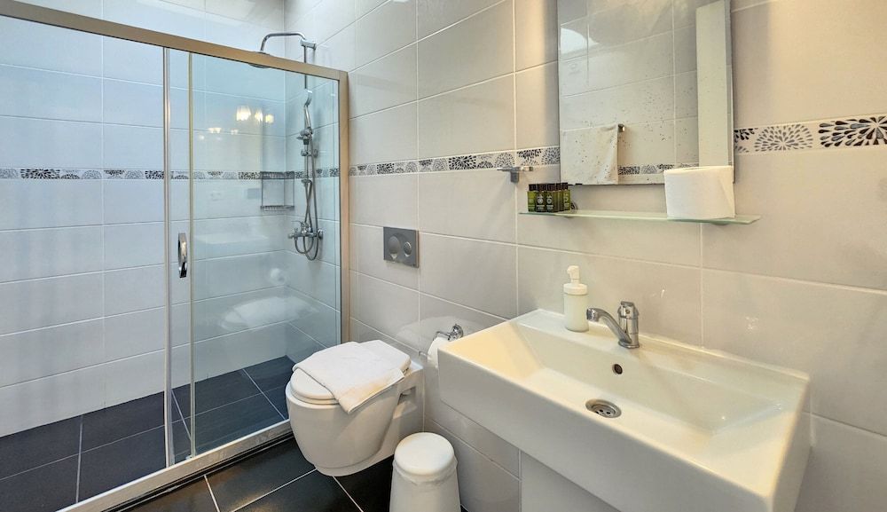 Guney Suites by Villa Safiya House, 2 Bedrooms, Sea View (Guney 6) 13