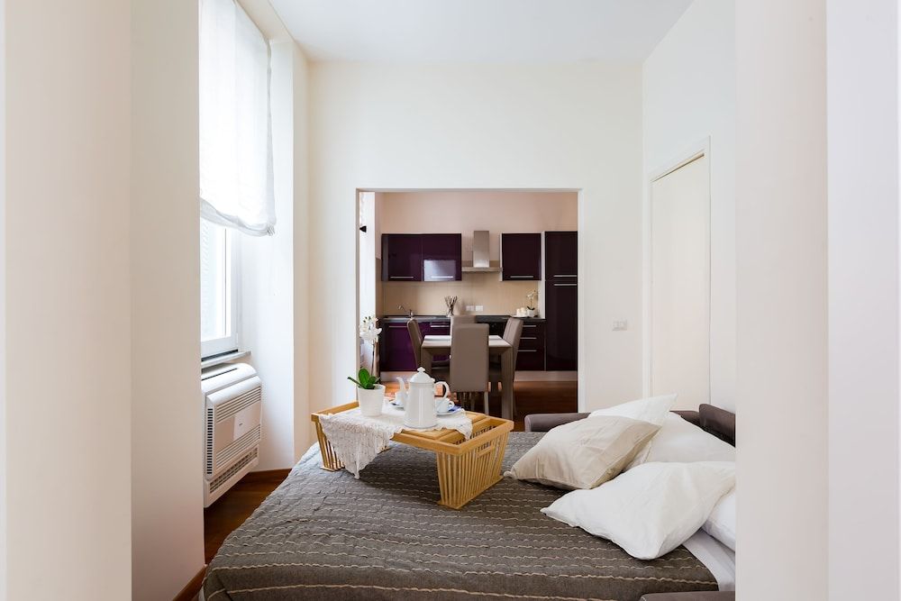 undefined The Royal Story 9