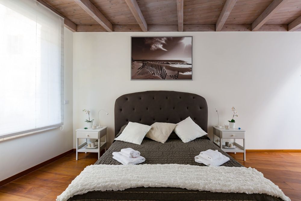 undefined The Royal Story 6