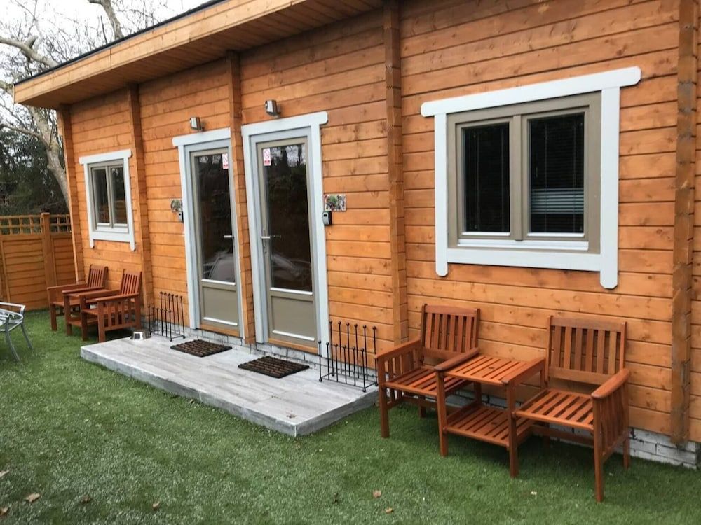 undefined Immaculate Cabin 5 Mins to Inverness Dog Friendly