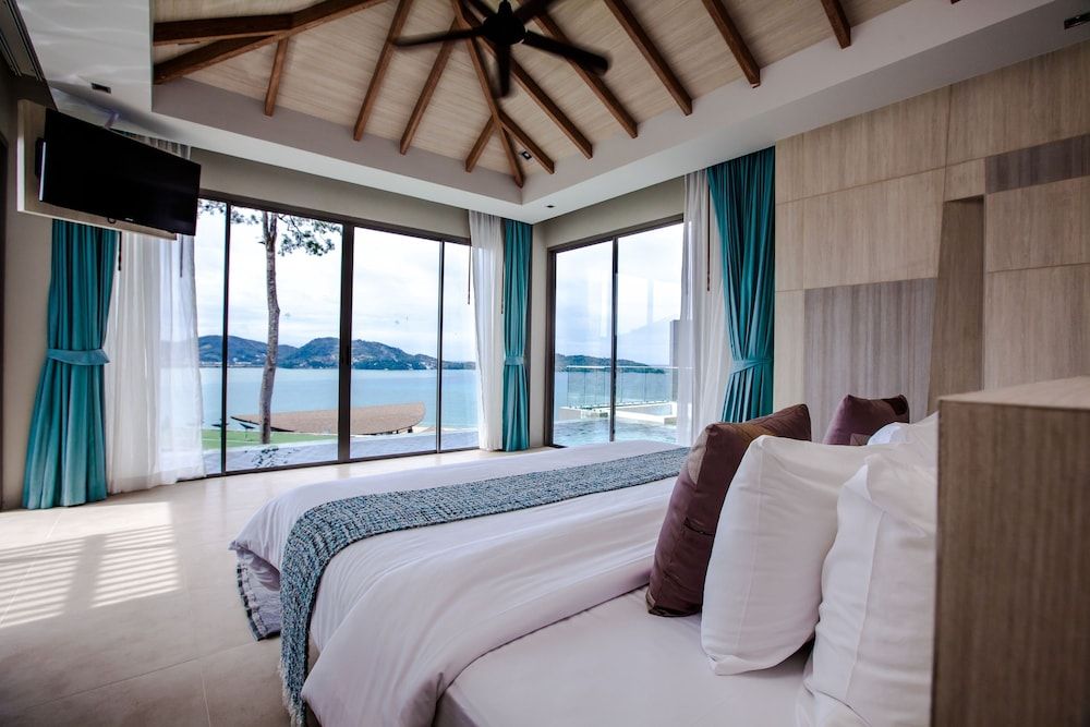 Private Pool Villa One Bedroom with Ocean View