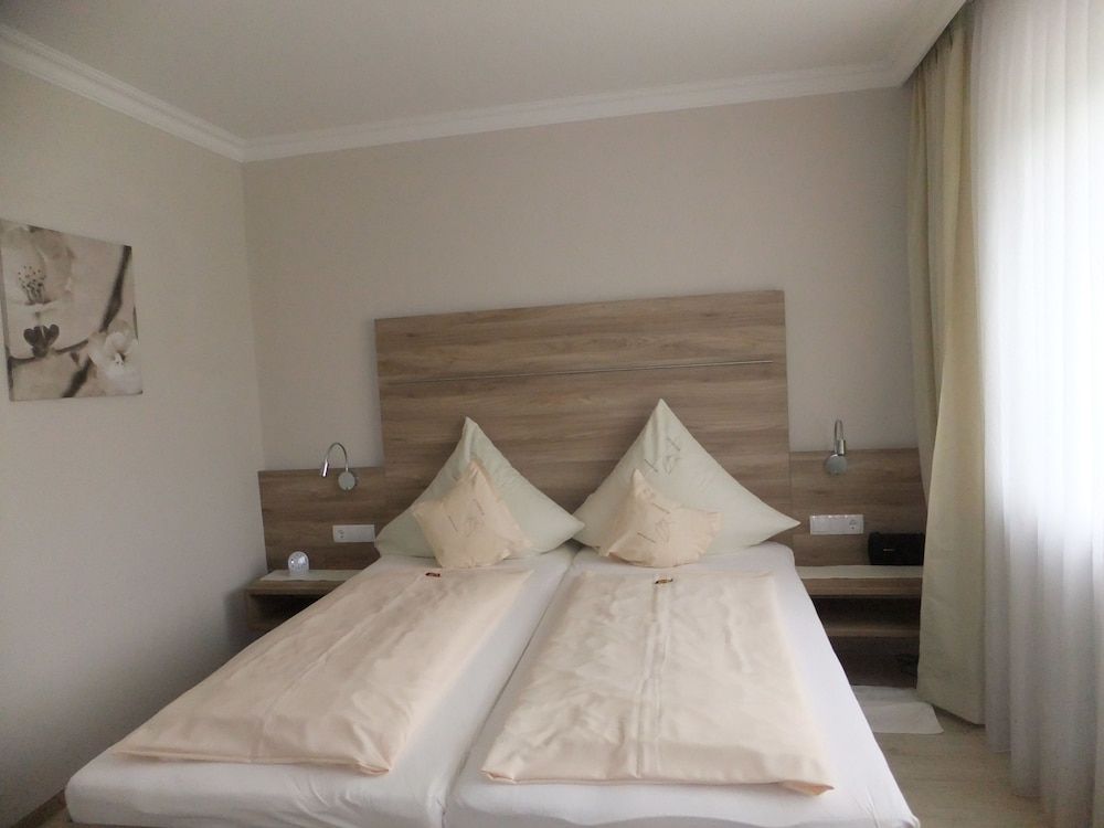 Junior Suite, Garden View