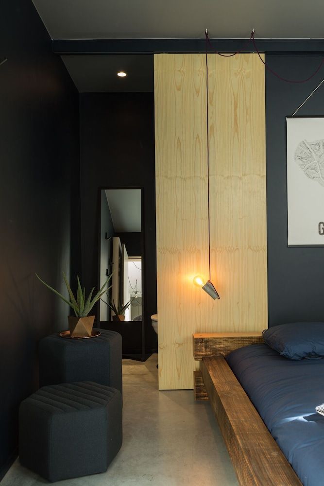 Boutique B&B Graaf. Design Room, 1 Queen Bed, Private Bathroom, Courtyard View 7