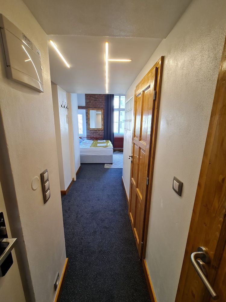 S42 Hotel Prague Superior Quadruple Room 6