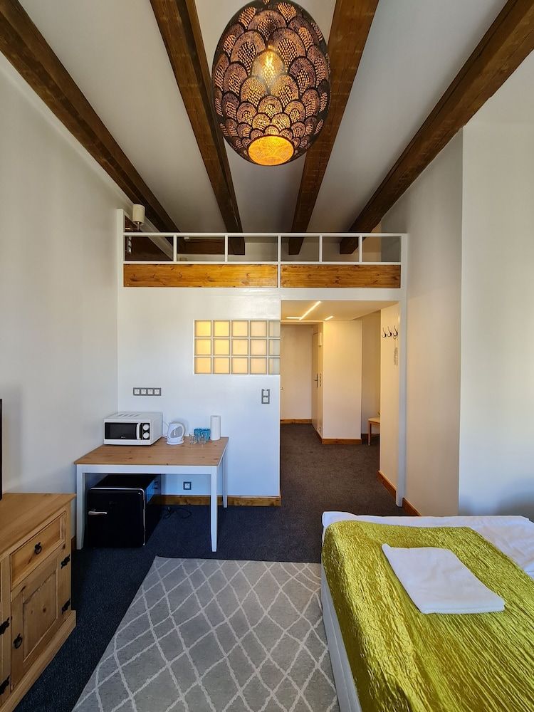 S42 Hotel Prague Superior Quadruple Room 3