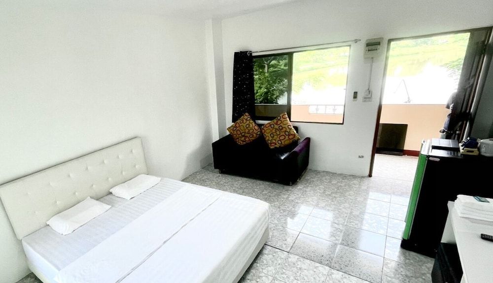 JV Place Standard Double Room, 1 Double Bed, Non Smoking 6