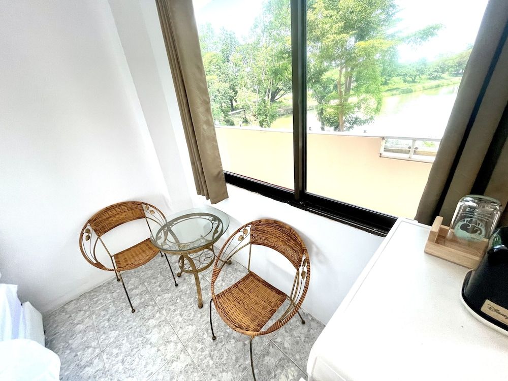 JV Place Standard Double Room, 1 Double Bed, Non Smoking 4